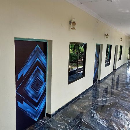 Hotel Green Park Jabalpur Exterior photo